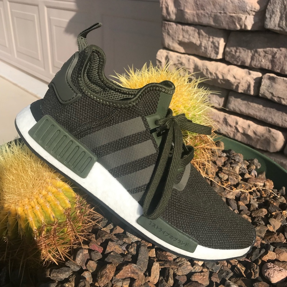 Adidas Originals _NMD R1    7.5M